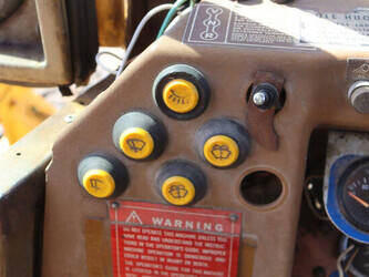 1981-caterpillar-930-47036068