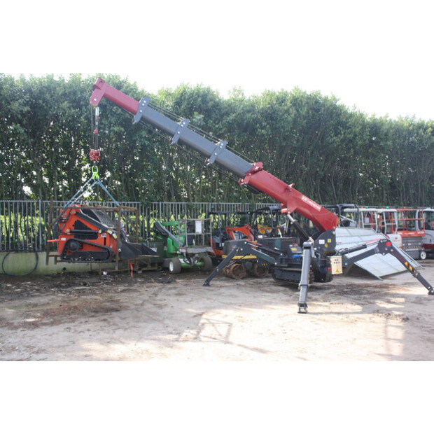 Crawler YXC300-47036332