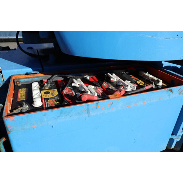 2007 JLG E300AJP-47036628