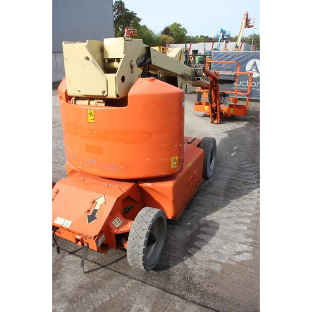 2007 JLG E400AJPN-47036653