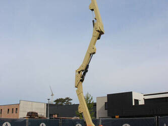 2007-jlg-e400ajpn-1450897-47036672