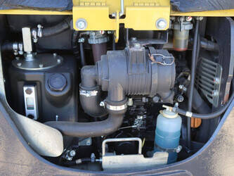 2016-yanmar-sv16-1450902-47036794