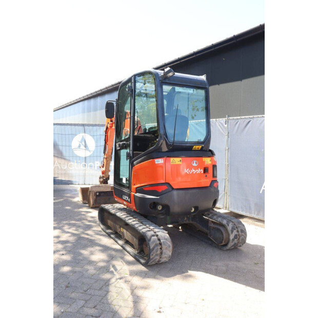 2016 KUBOTA U27-4-47036910