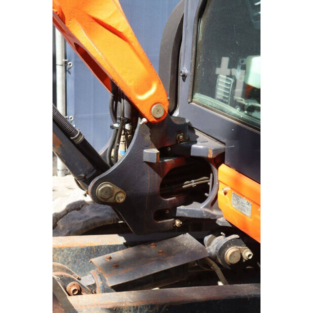 2016 KUBOTA U27-4-47036921