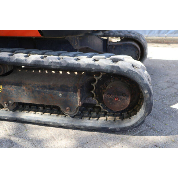 2016 KUBOTA U27-4-47036925