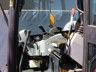 2016-kubota-u27-4-1450906-47036928