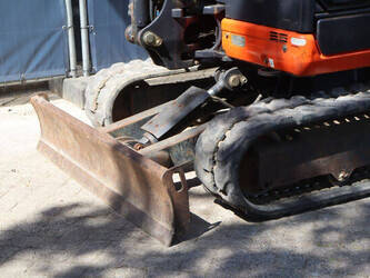 2016-kubota-u27-4-1450906-47036944