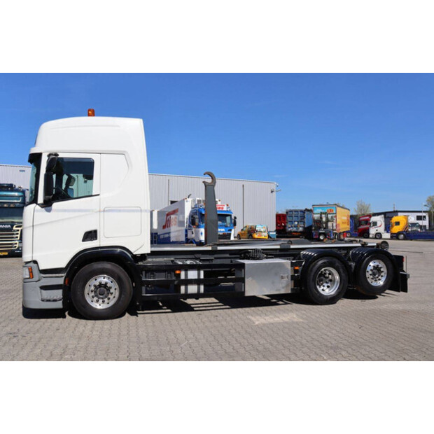 2017 Scania R450-47037080