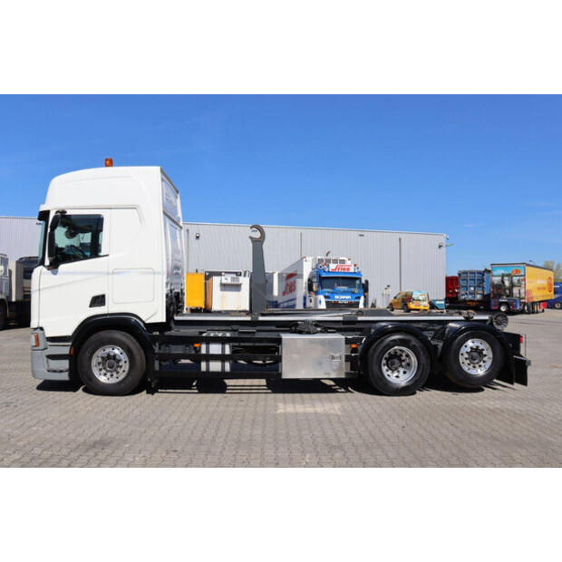 2017 Scania R450-47037081
