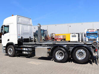 2017-scania-r450-1450910-47037082