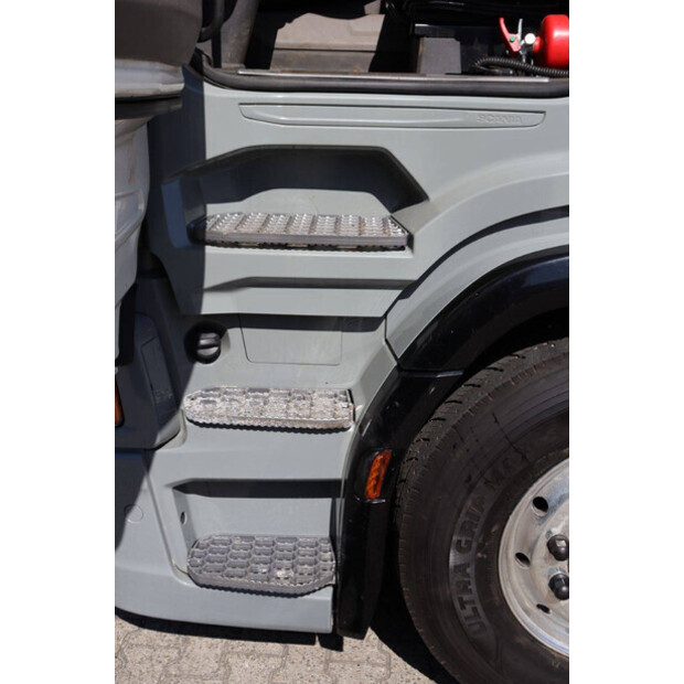 2017 Scania R450-47037108