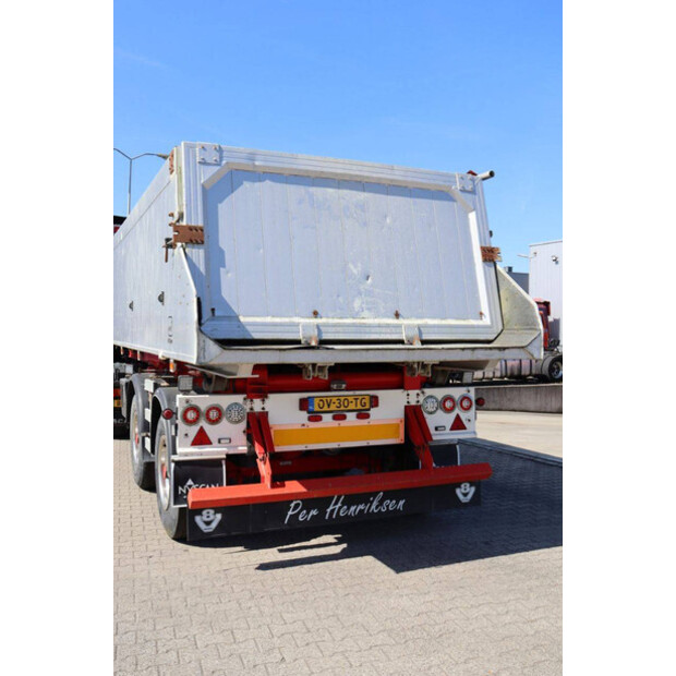 2017 HK Tipper S38B-47037180