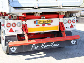 2017-hk-tipper-s38b-47037182
