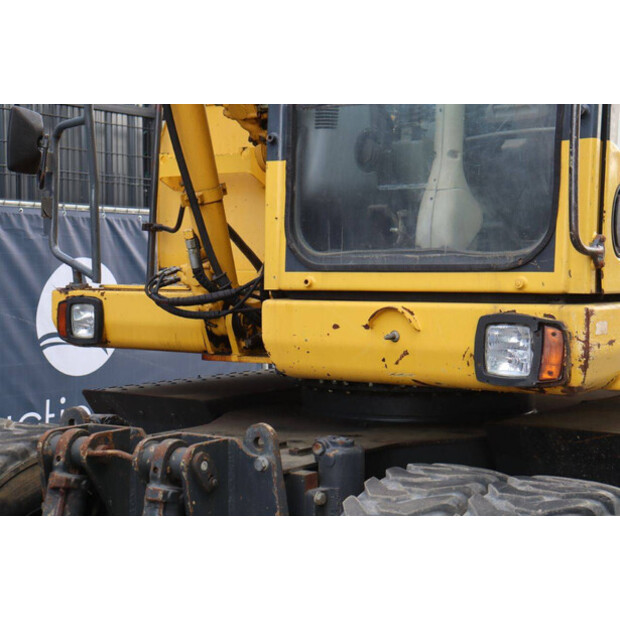 2011 Komatsu PW148-47037646