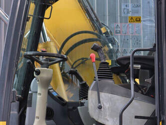 2011-komatsu-pw148-1450928-47037671