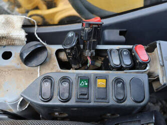 2011-komatsu-pw148-1450928-47037679