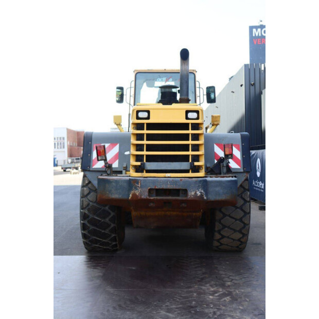 2000 Komatsu WA470-3H-47037770