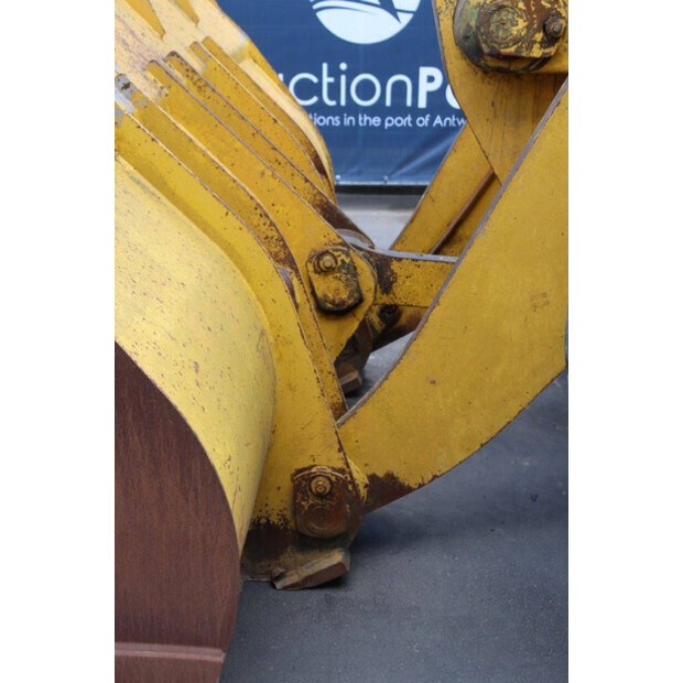2000 Komatsu WA470-3H-47037776