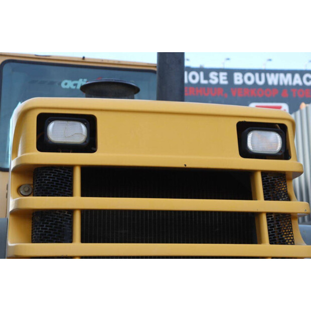 2000 Komatsu WA470-3H-47037784