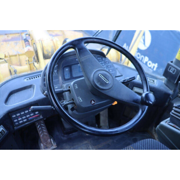 2000 Komatsu WA470-3H-47037794