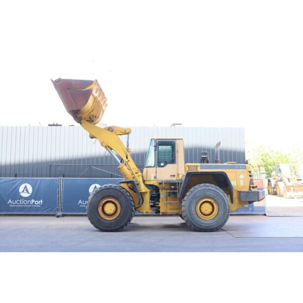 2000 Komatsu WA470-3H-47037804
