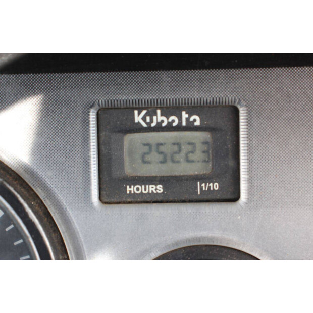 2013 KUBOTA RTV1140CPX-UK-47038209