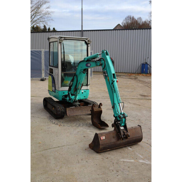 2010 اي اتش اي 19VXT-47038401