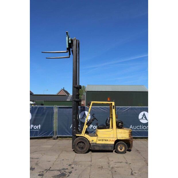 1994 Hyster H3.00XM-47038549