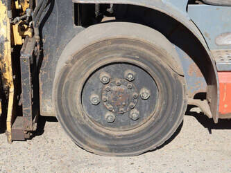 1998-toyota-02-6fgf30-1450958-47038567