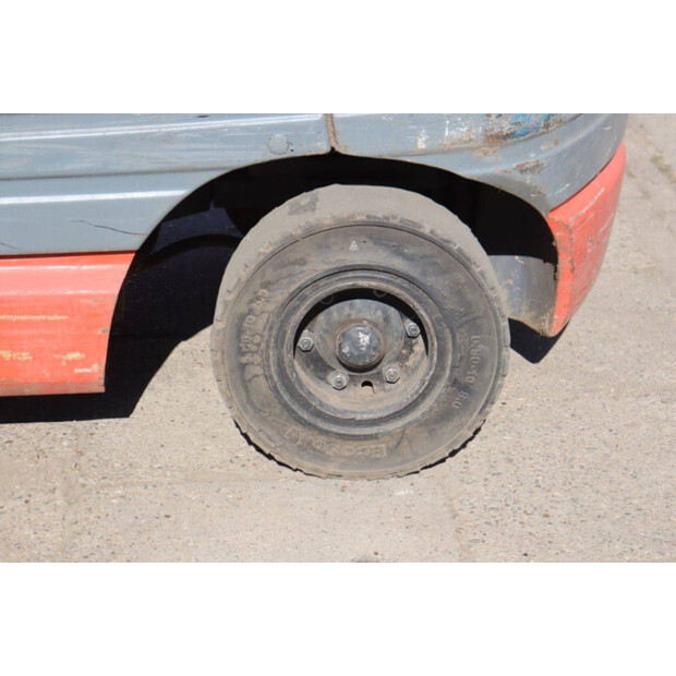 1998 Toyota 02-6FGF30-47038568