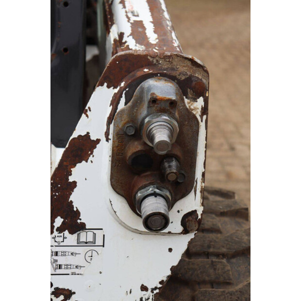 2017 BOBCAT S550-47039392