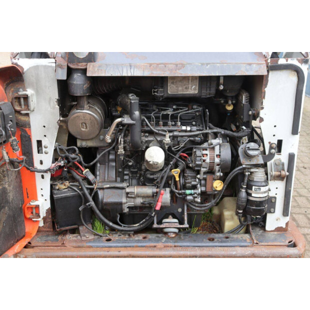 2017 BOBCAT S550-47039400