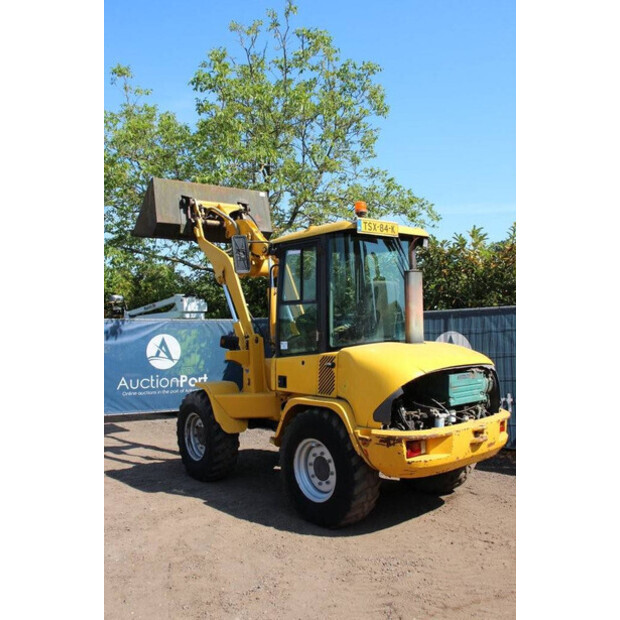 2004 فولفو L30B-Z/X-47039843