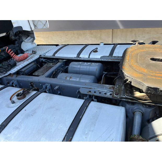 2004 Scania 164A 480 V8-47040394