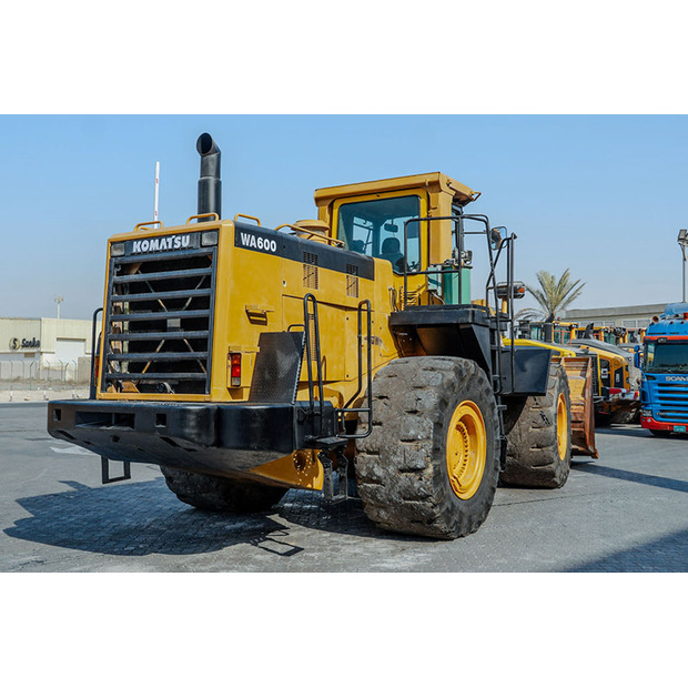 2005 Komatsu WA600-3-47040537