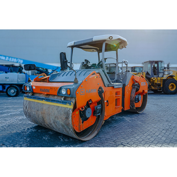 2020 HAMM HD140IV0-47040584