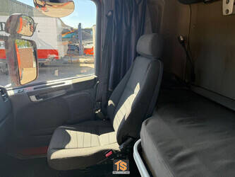 2017-scania-r410-1451035-47040614
