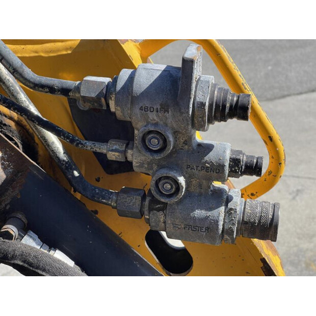 2016 BOBCAT S450-47040977