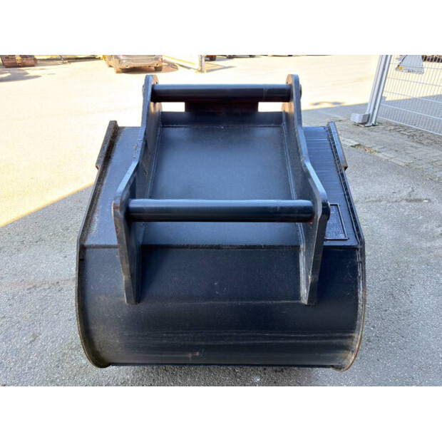 2023 OilQuick OQ70/55-47041126