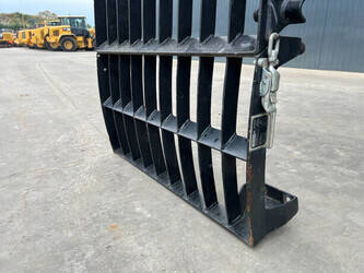 2014-caterpillar-m313d-1451074-47041437