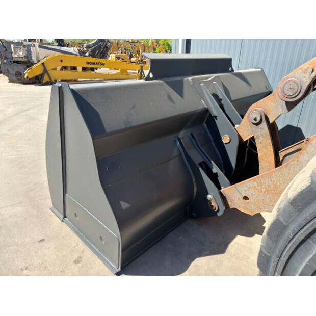 2008 Volvo L120F-47041509
