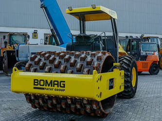 Image de COMPACTEURS 2013 BOMAG BW211PD-40 À vendre à Émirats arabes unis