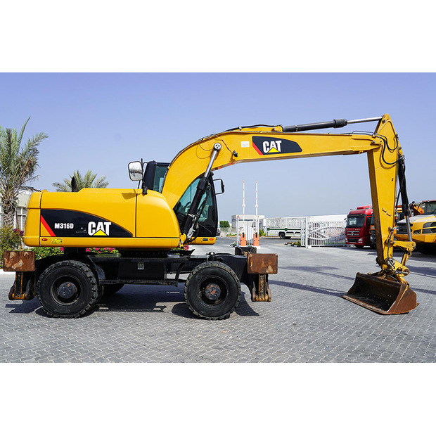 2013 Caterpillar M316D-47041581