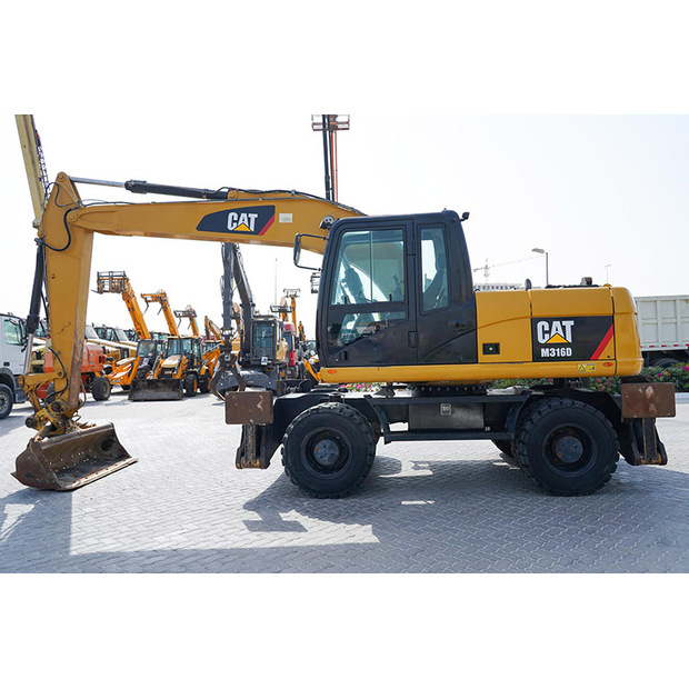 2013 Caterpillar M316D-47041584