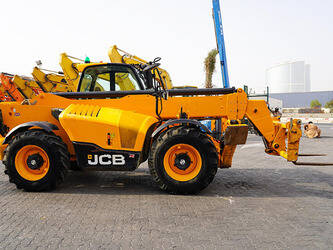 2020-jcb-540-140-1451104-47041631