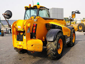 2020-jcb-540-140-1451104-47041632