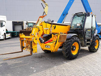 2020-jcb-540-140-1451104-47041635