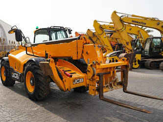 2020-jcb-540-140-1451104-47041636