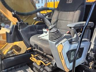 2025-caterpillar-330-1451109-47041677