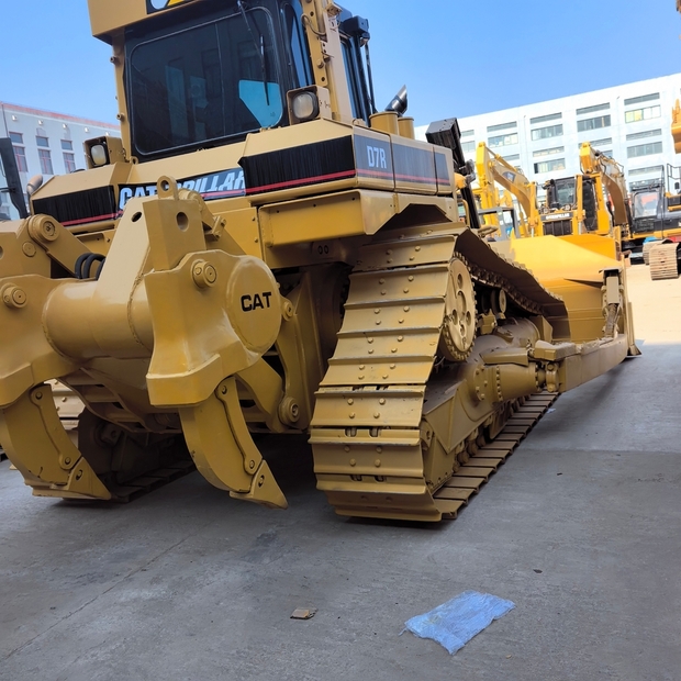 2024 كاتربيلر D7R-47041698